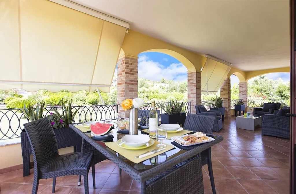 Alghero Villa Mistral Per 7 Persone Terrazza Bbq Ac Wifi מראה חיצוני תמונה