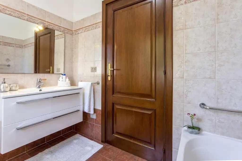 Alghero Villa Mistral Per 7 Persone Terrazza Bbq Ac Wifi מראה חיצוני תמונה