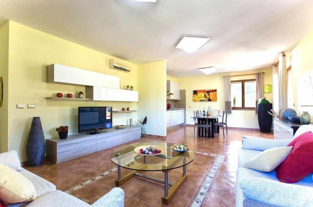 Alghero Villa Mistral Per 7 Persone Terrazza Bbq Ac Wifi מראה חיצוני תמונה